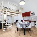 Elegant Studio Apartment In Central Budapest